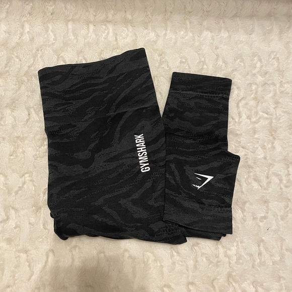 Gymshark Zebra Animal Adapt Seamless Scrunch Leggings - Picture 3 of 4